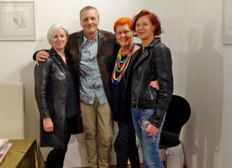 <div style="text-align: center">Mit Ulrike Plichta, Richard Bodyn<br> und Iris Jucies</div>